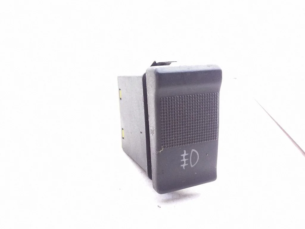 Fog light switch