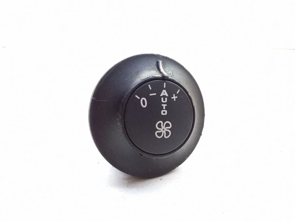 Interior fan control switch