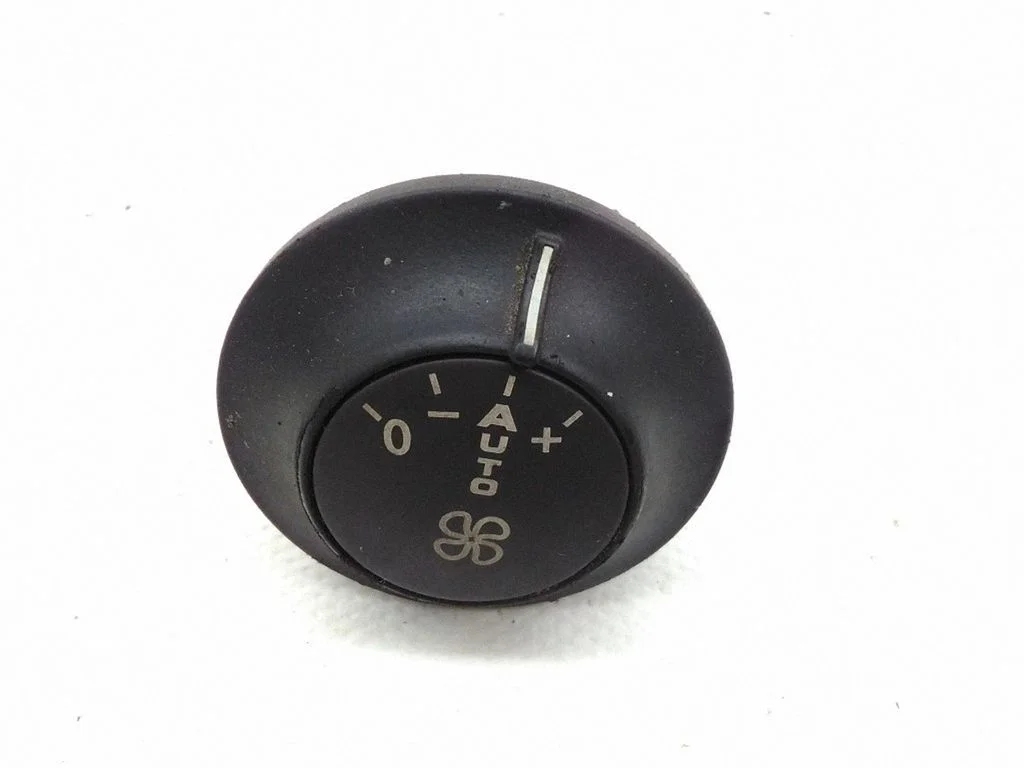Interior fan control switch