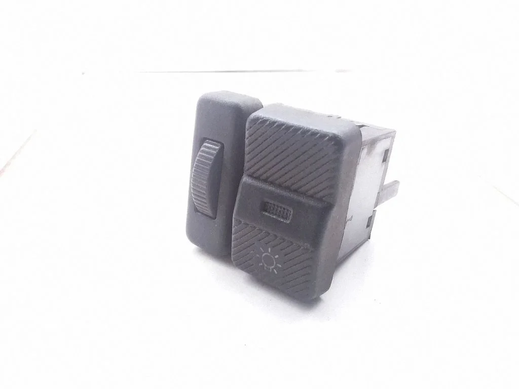 Light switch 03847730