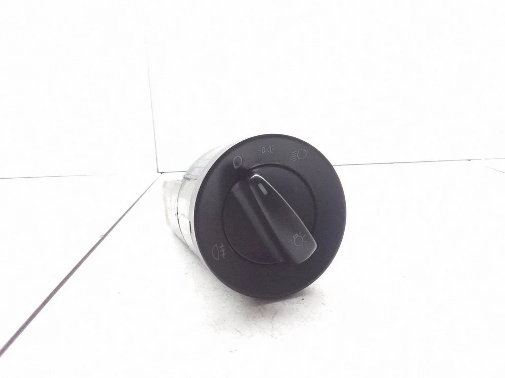 Light switch 1C0941531