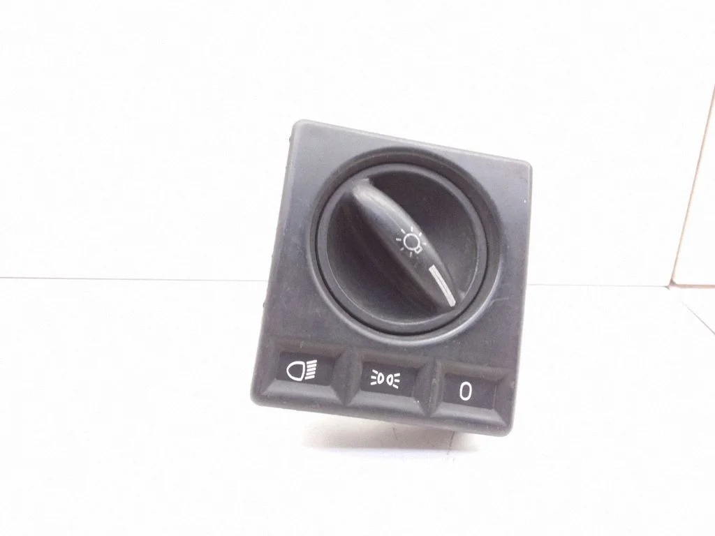 Light switch 30442703 – Opel Rekord E2 (1982-1986)