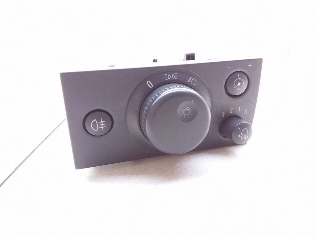Light switch – Opel Vectra C (2002-2005)