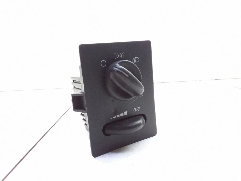 Light switch – Opel Sintra (1996-1999)
