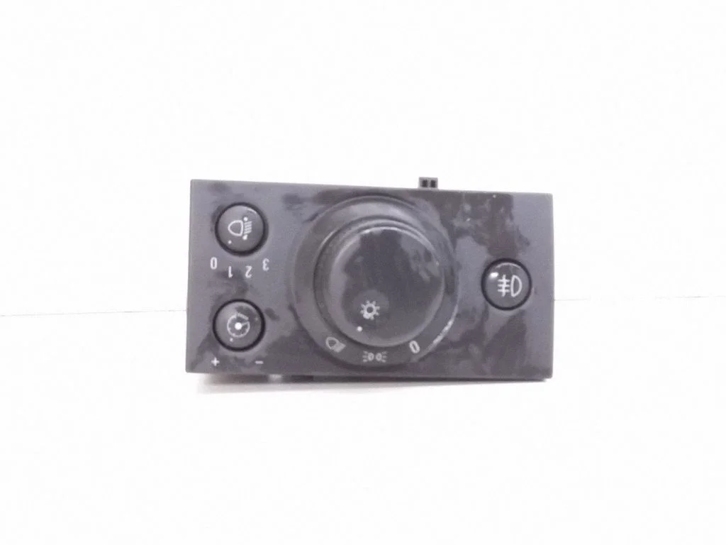 Light switch 93394756