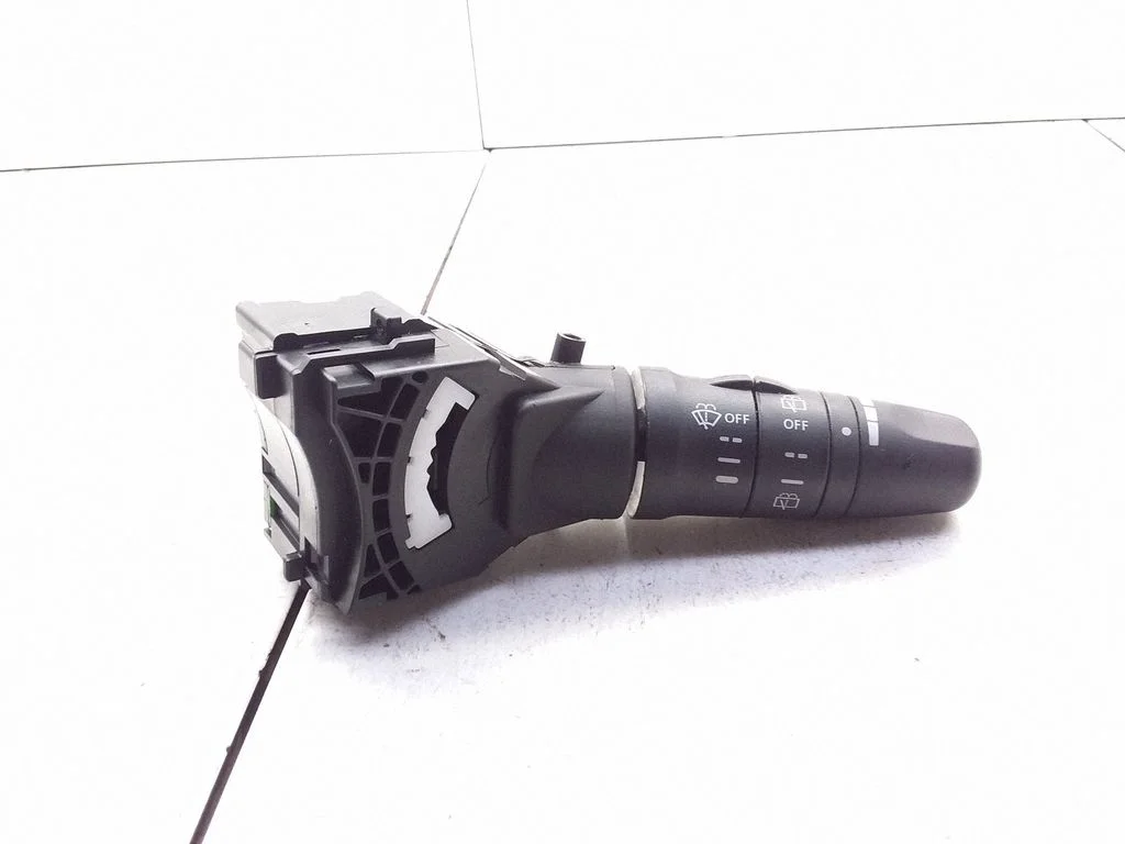 Wiper speed switch 252608H905