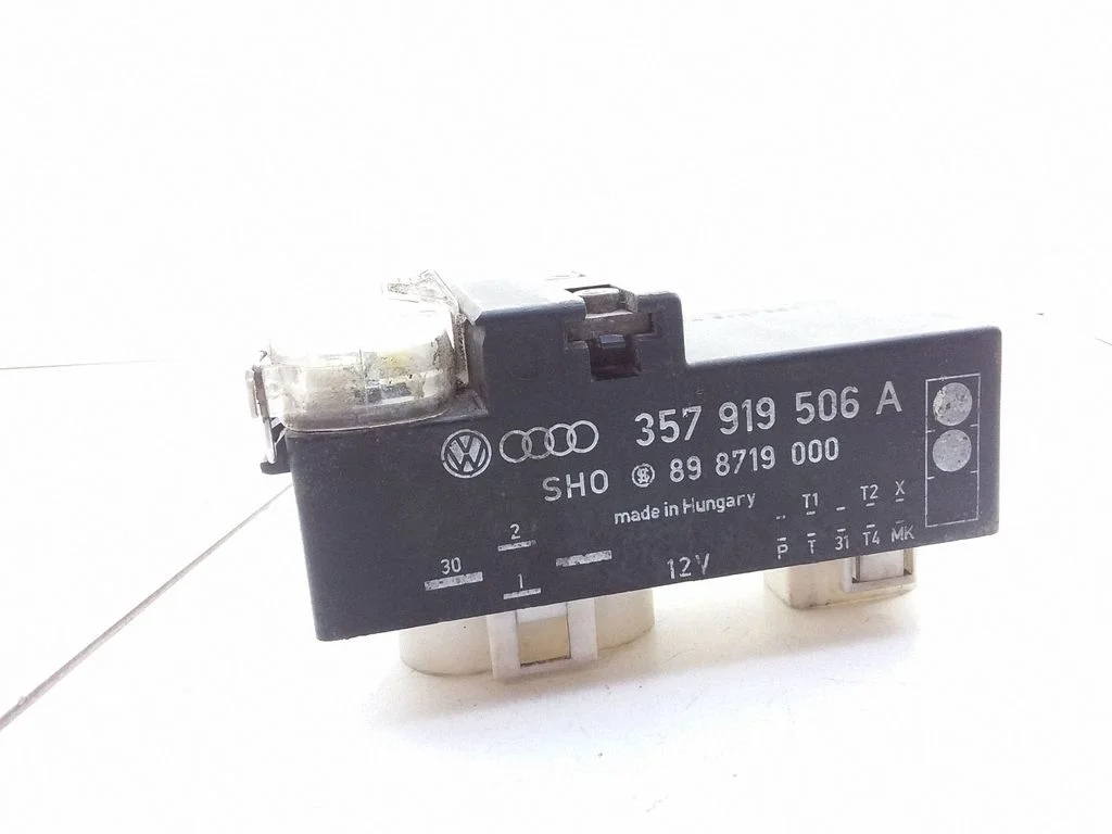Coolant fan relay – Volkswagen Passat B4 (1994-1996)