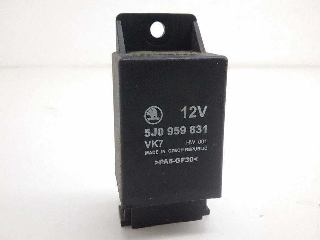 Hazard warning light relay – Skoda Fabia Mk2 (5J) (2007-2014)