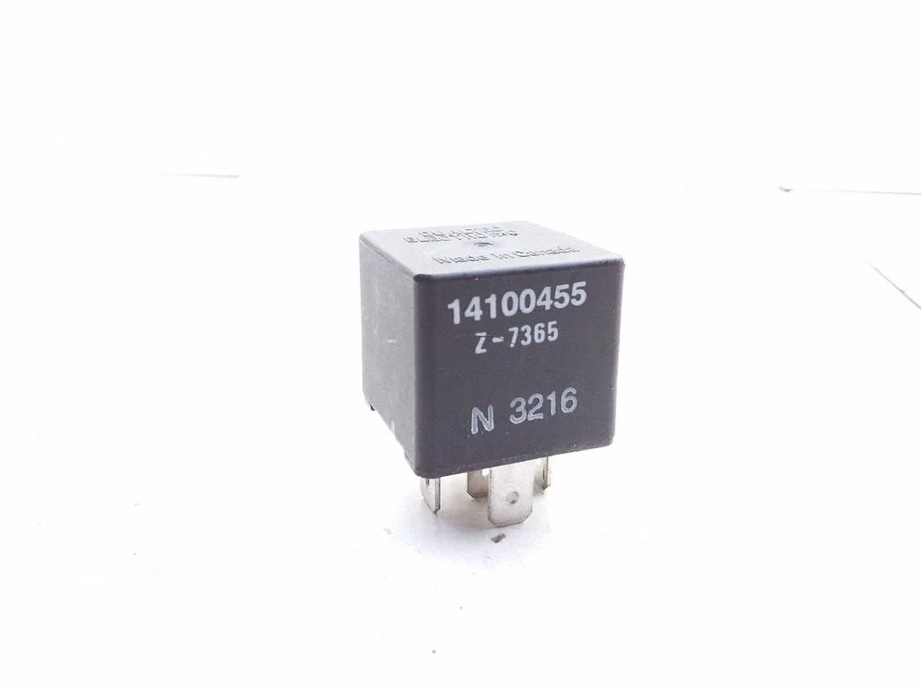 Avārijas gaismu relejs 14100455