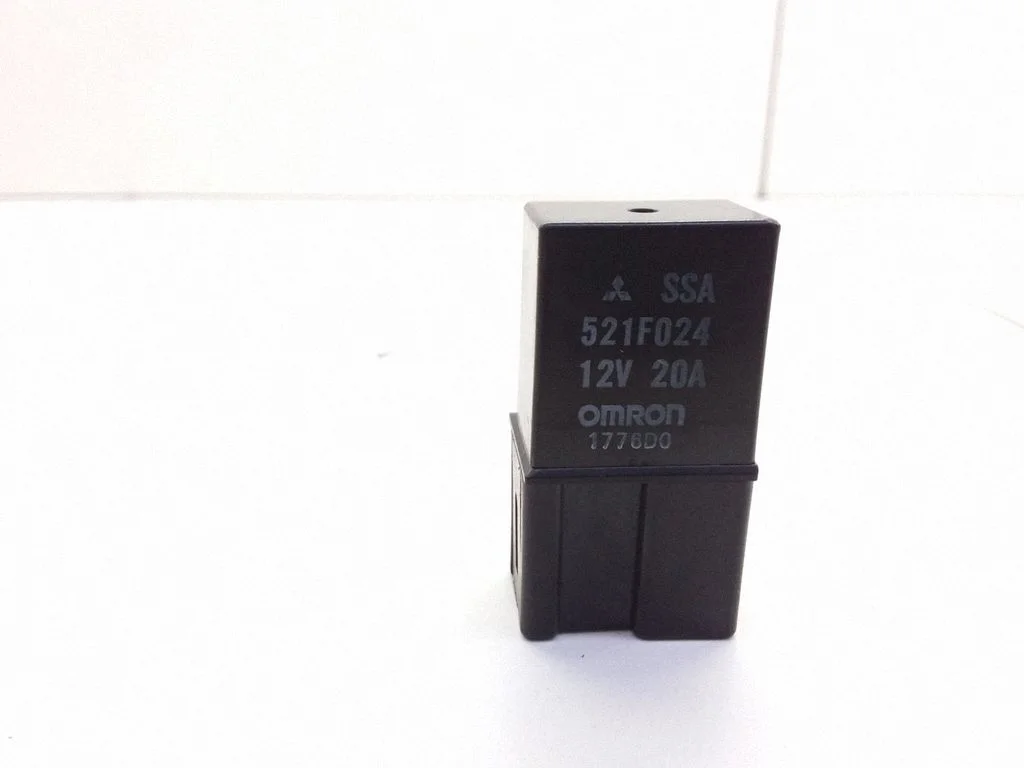 Ohutulede relee – Mitsubishi Carisma (1996-1999)