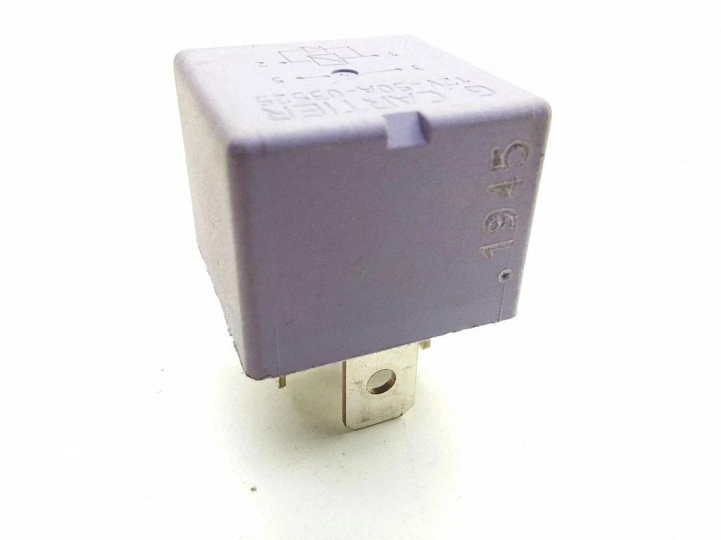 Hazard warning light relay – Renault Espace IV (2002-2014)