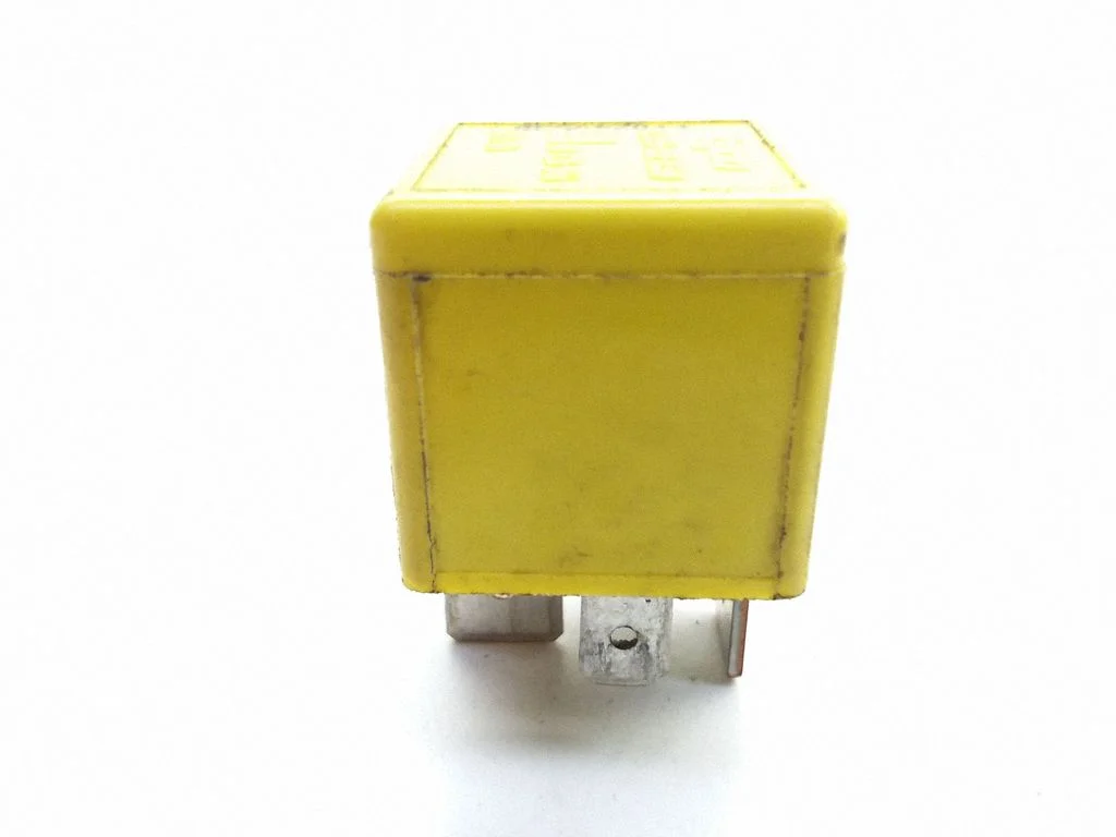 Hazard warning light relay – Saab 9-3 Ver2 (2003-2007)