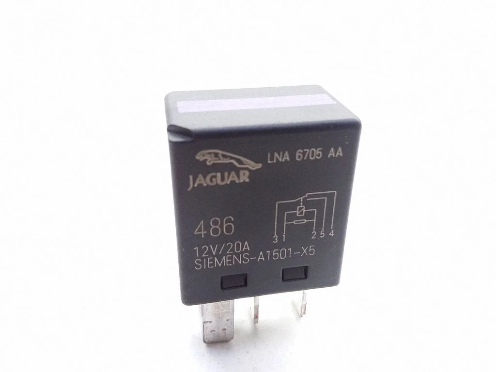 Hazard warning light relay – Jaguar XJ X300 (1995-1997)