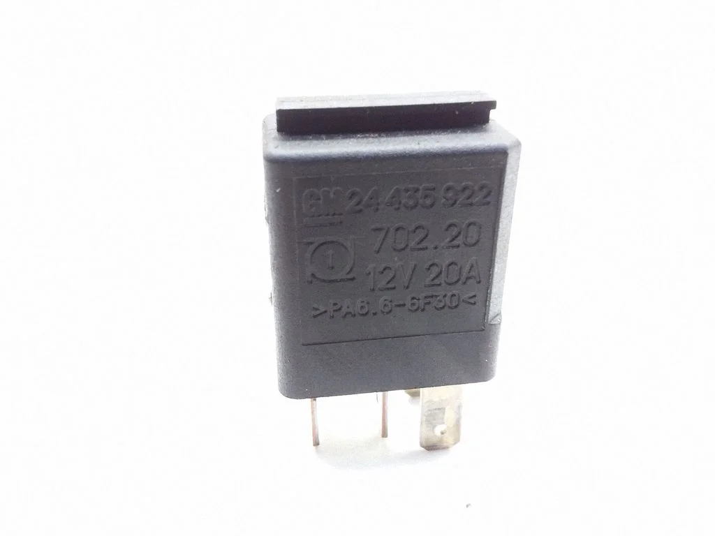 Hazard warning light relay – Saab 9-3 Ver2 (2003-2007)