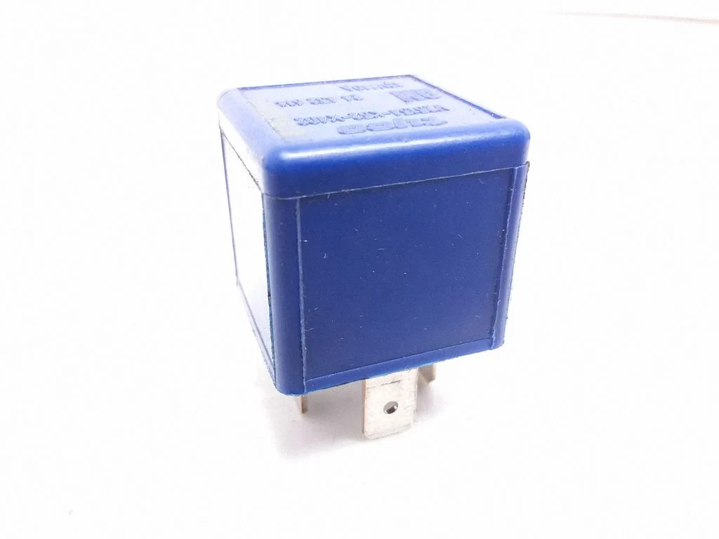 Hazard warning light relay – Opel Astra G (1998-2009)