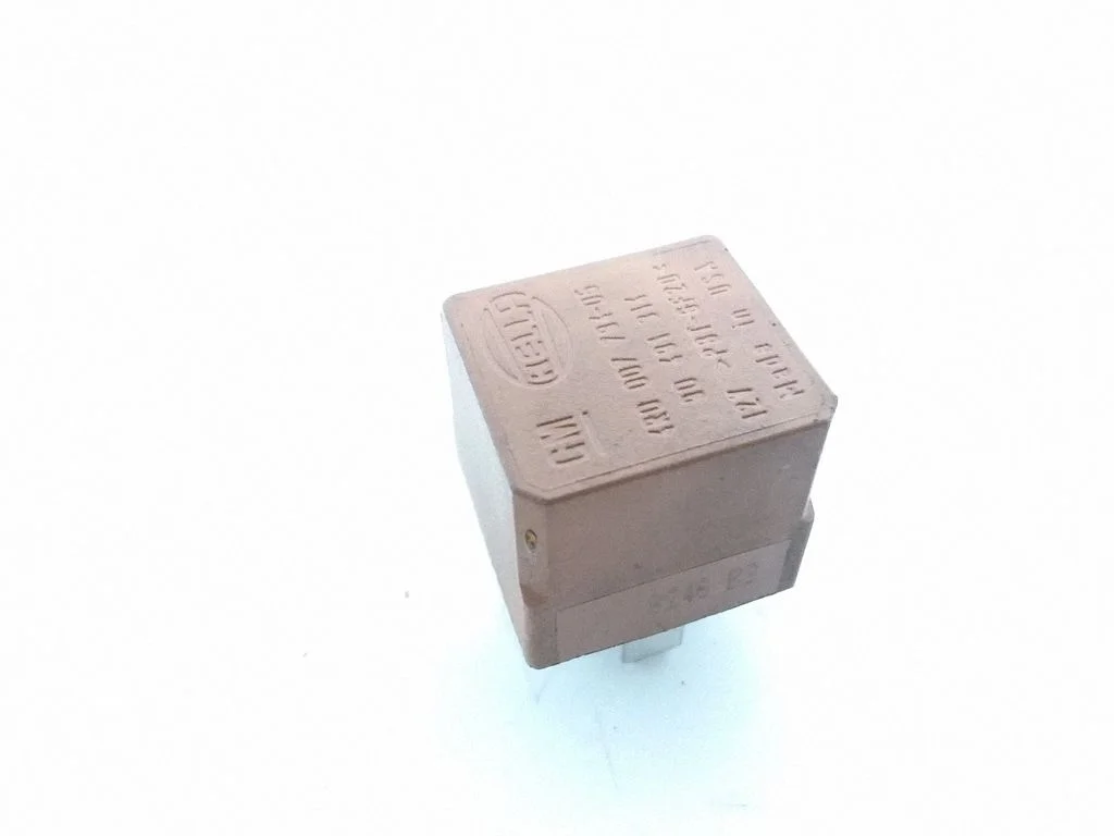 Hazard warning light relay – Opel Vectra B (1996-2002)