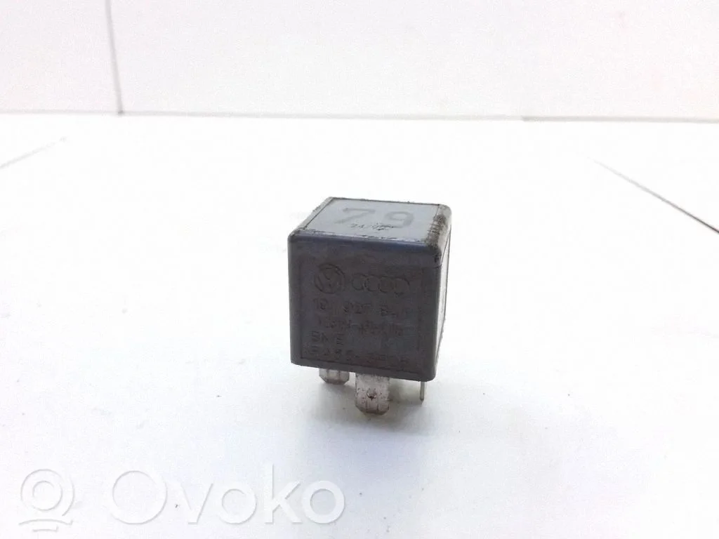 Other relay – Volkswagen Passat B6 (2005-2010)