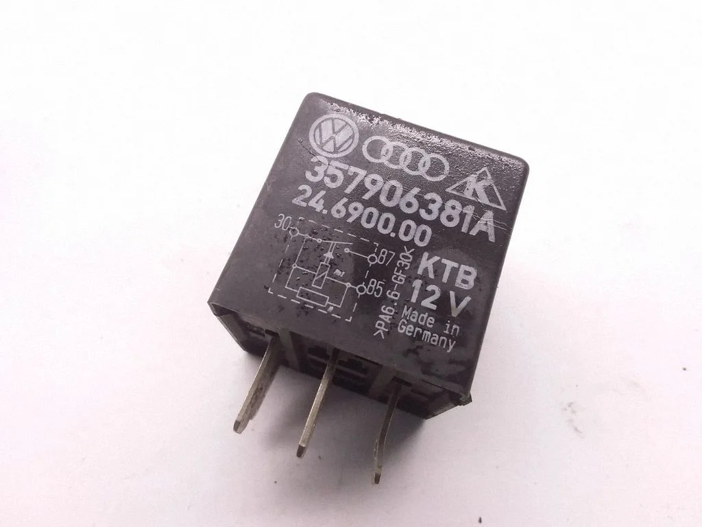 Other relay – Volkswagen Golf IV (1998-2005)