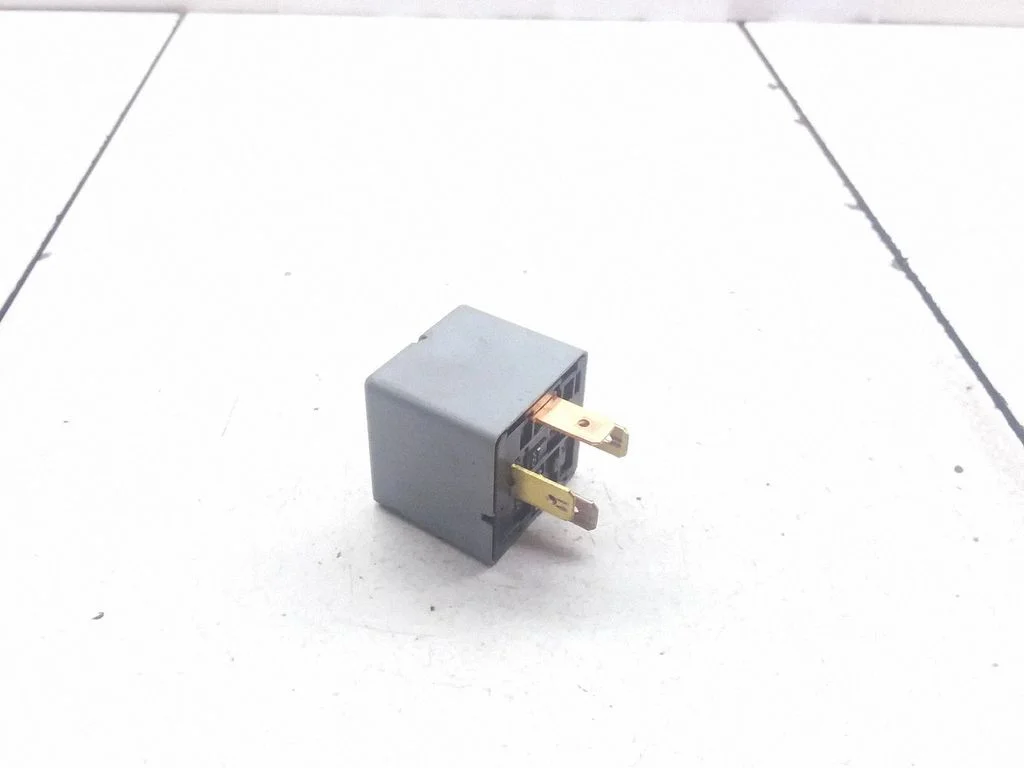 Other relay 0K2FA67740