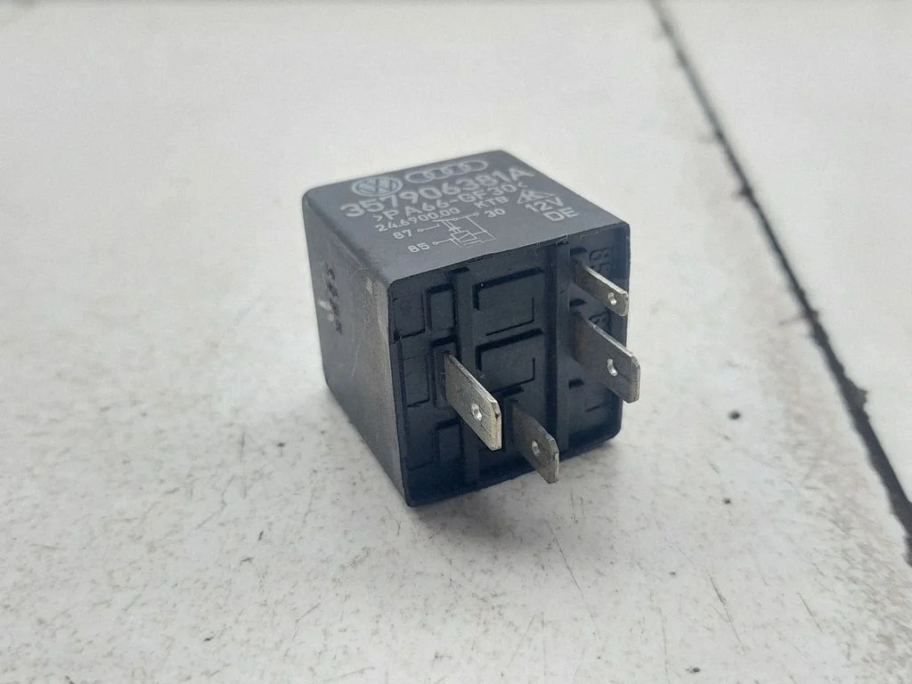 Other relay – Audi A3 S3 8L (1996-2003)