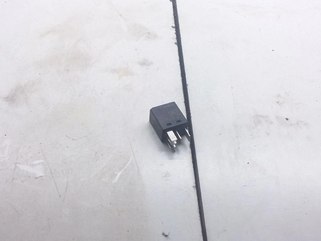 Other relay – Jaguar XJ X308 (1998-2002)