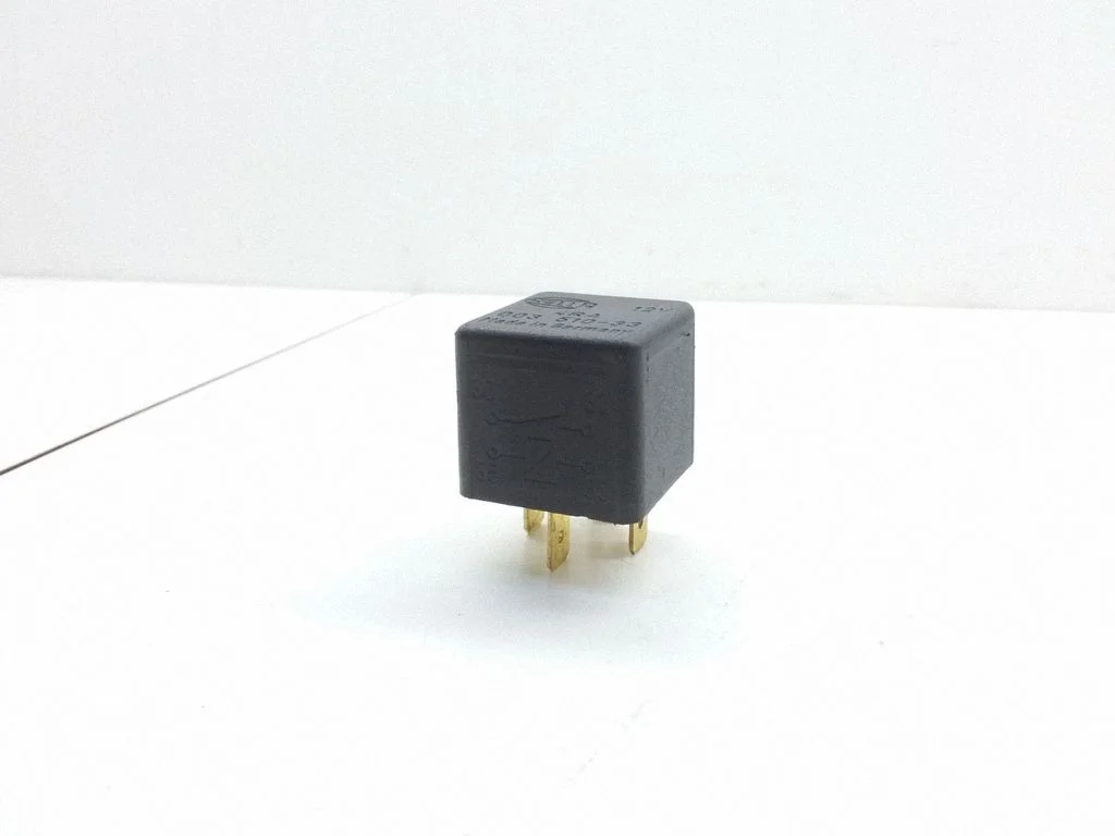 Other relay 00351033