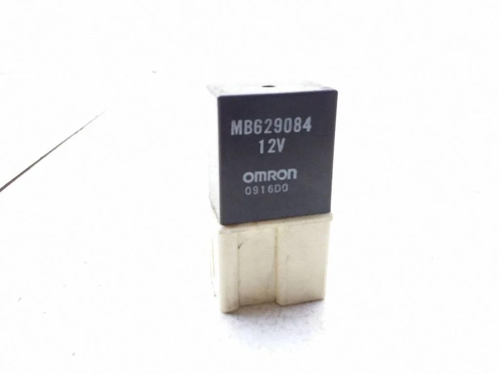 Other relay MB629084