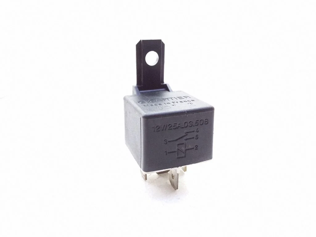 Cits relejs 12V25A03508