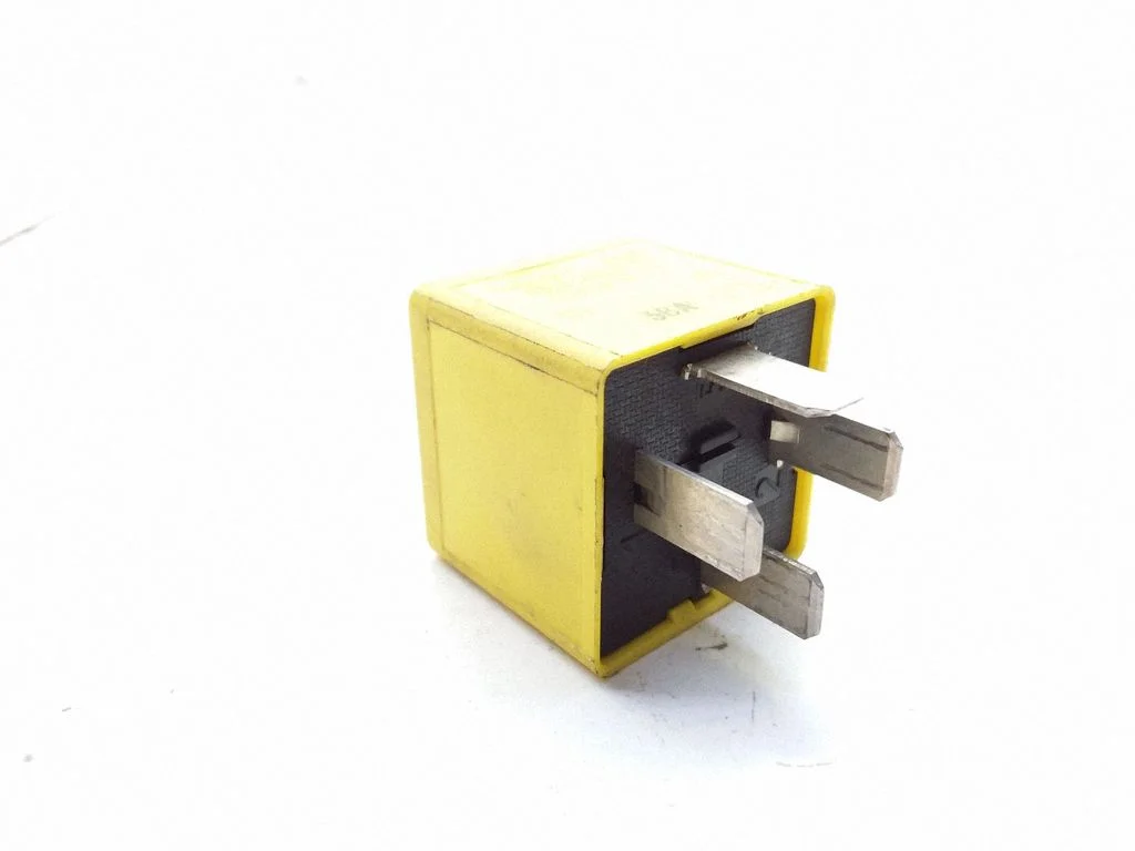 Inny przekaźnik 93BG14N089BA