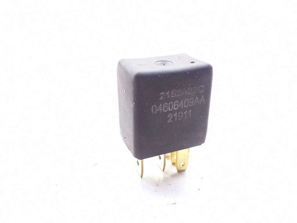 Other relay 04606409AA
