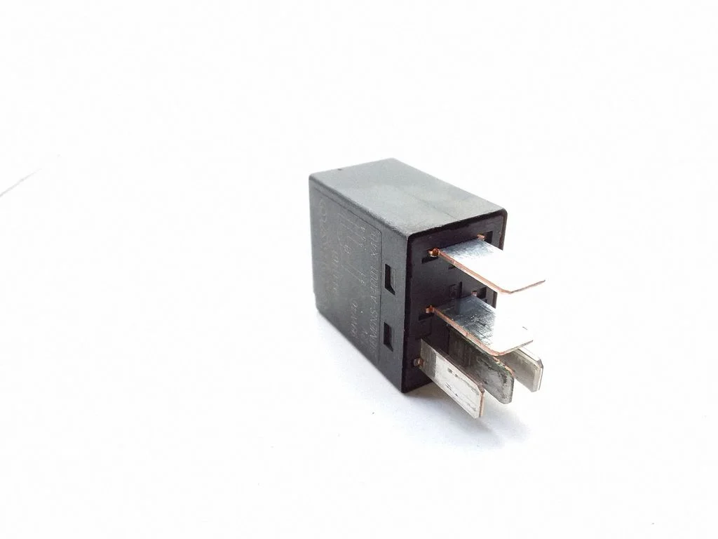 Other relay 9441161
