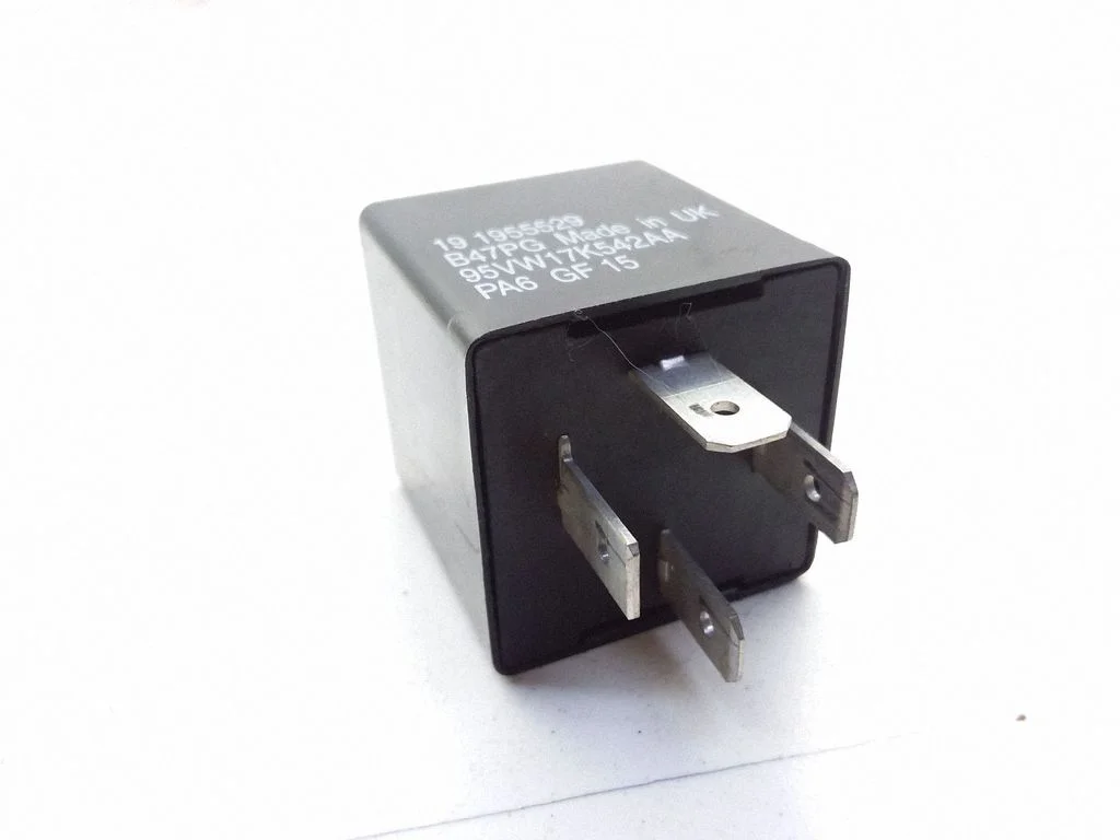 Other relay 95VW17K542AA
