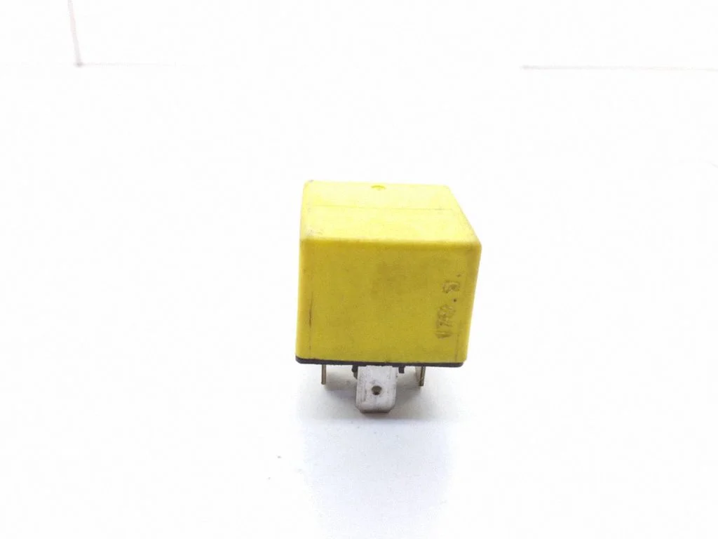 Other relay 03701