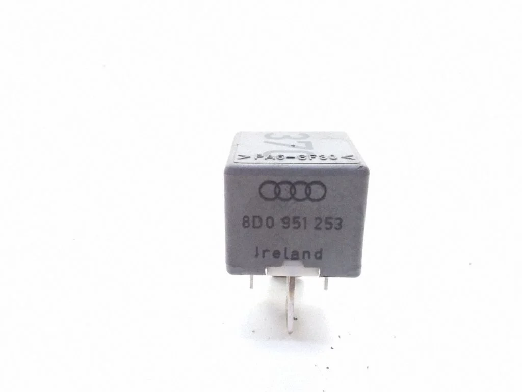 Other relay 8D0951253