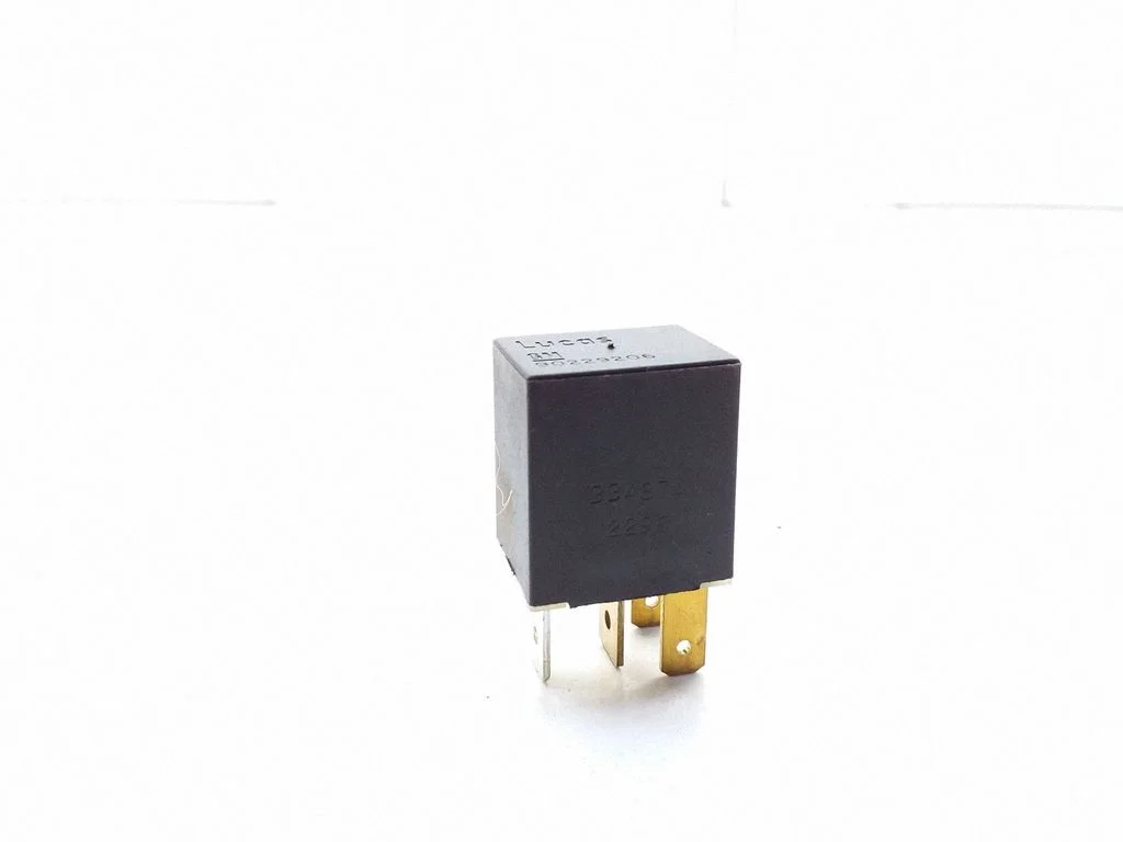 Other relay 90229206 – Saab 9000 CS (1992-1998)