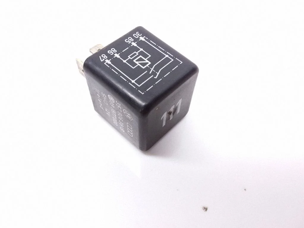 Other relay 357906381A