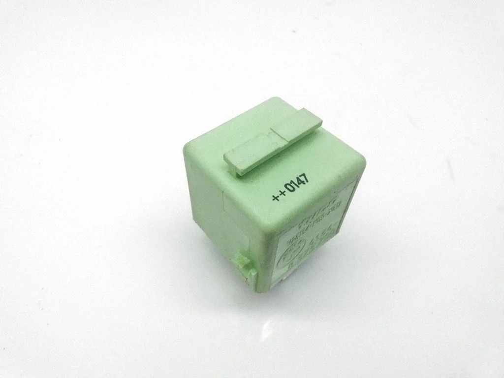 Cits relejs V23134K59X312