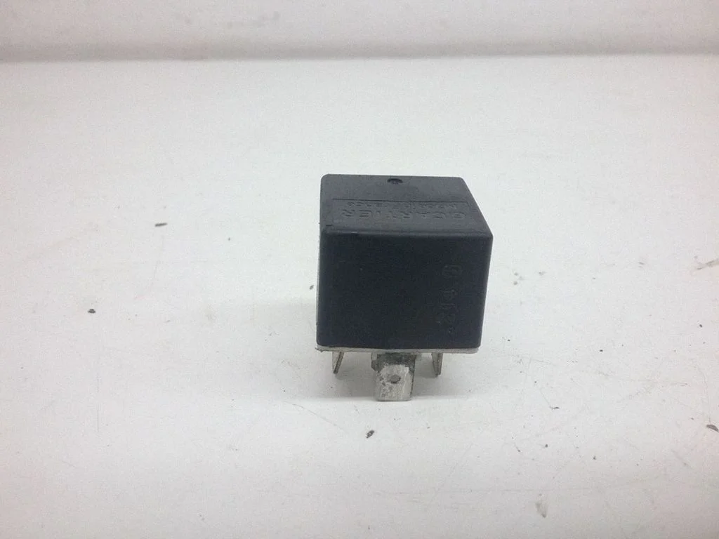 Cits relejs 12V25A03501