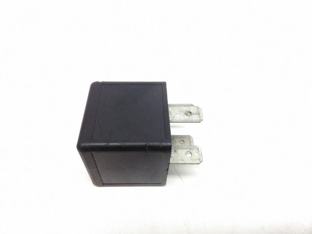 Other relay 90464760