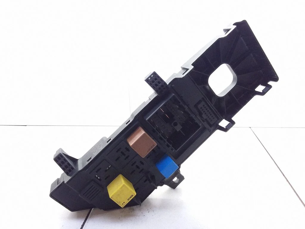 Releede paigaldusplokk – Opel Vectra C (2002-2005)