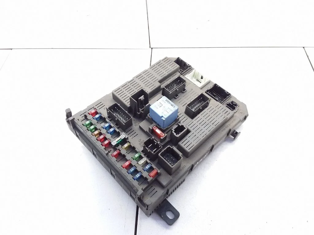 Releede paigaldusplokk – Citroen C5 (2001-2004)