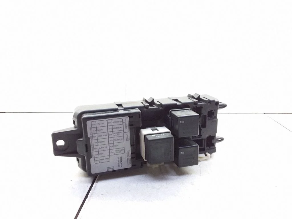 Releede paigaldusplokk – Volvo S40, V40 (1995-2004)