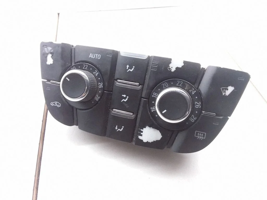 Climate control unit 13343707