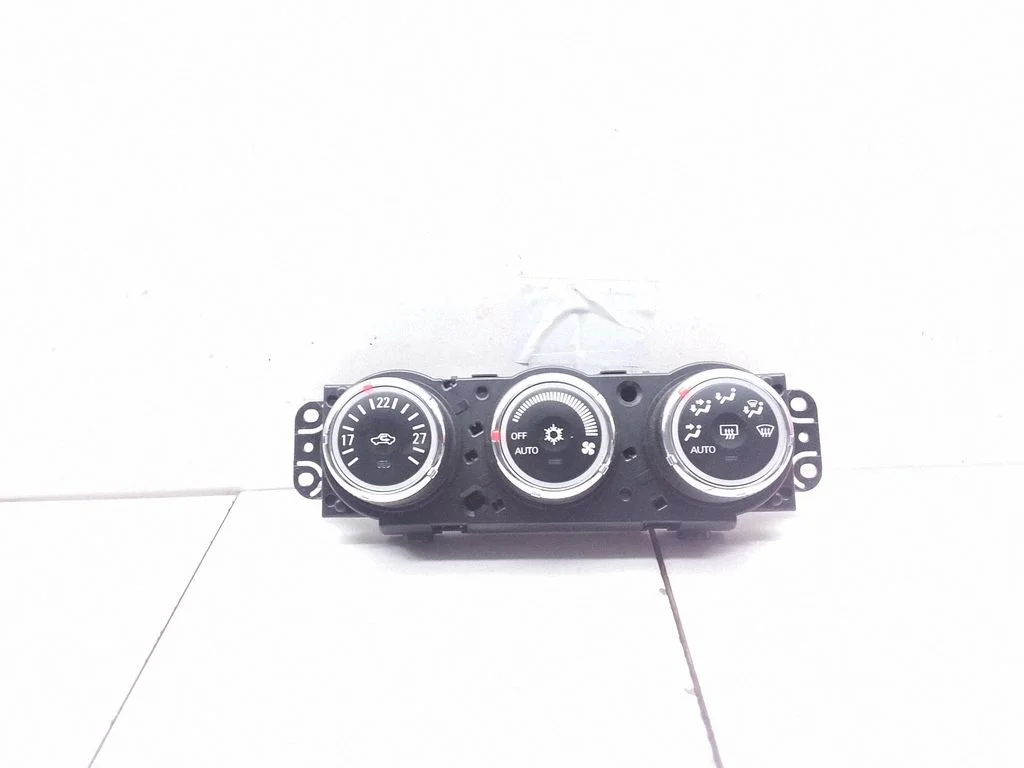 Climate control unit 7820A115XC