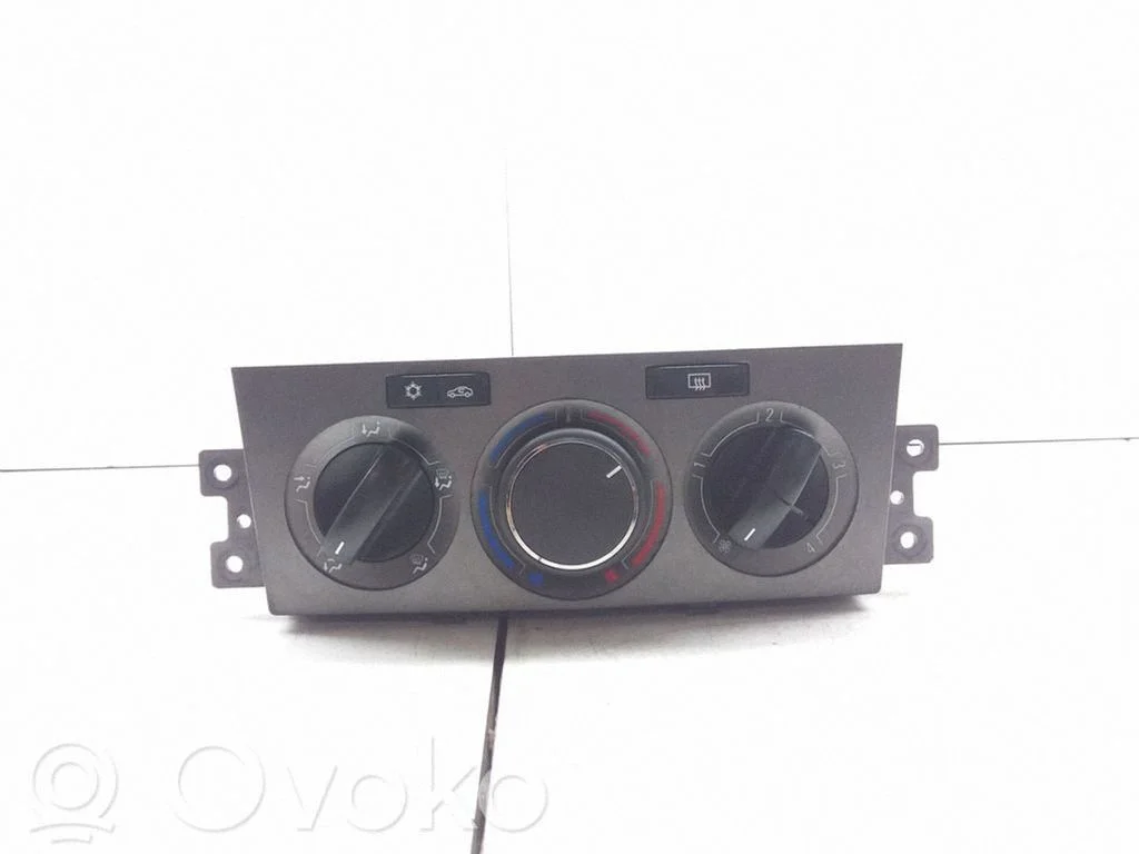 Climate control unit – Opel Antara (2006-2016)