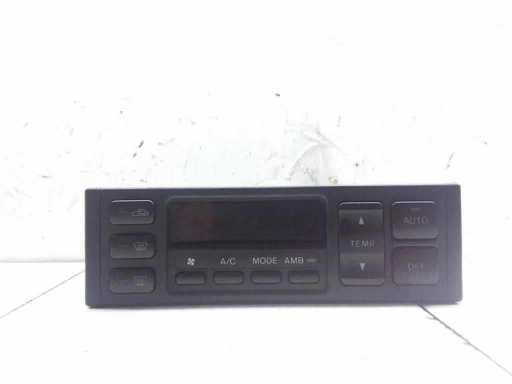 Kliimaseadme/kütte juhtplokk (salongis) – Mazda 626 (1998-2002)
