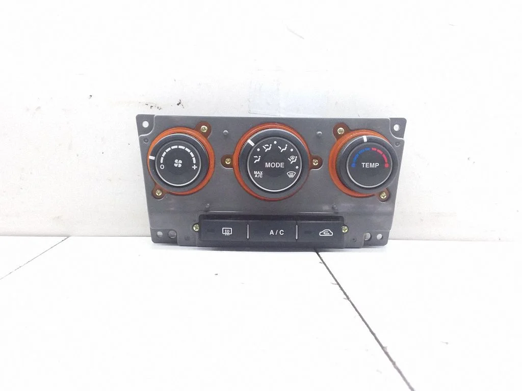 Climate control unit 972501DXXX