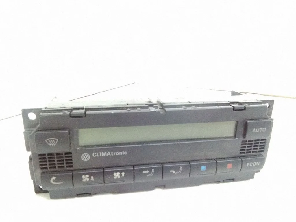 Climate control unit 3B1907044H