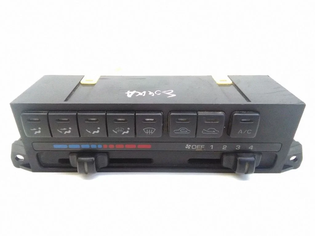 Kliimaseadme/kütte juhtplokk (salongis) – Mazda 626 (1992-1997)