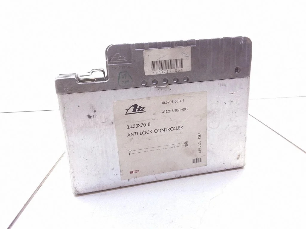 ABS control unit/module 34333708 – Volvo 440 (1989-1996)